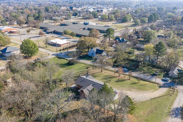 443 W 8th Street, Booneville, AR 72927