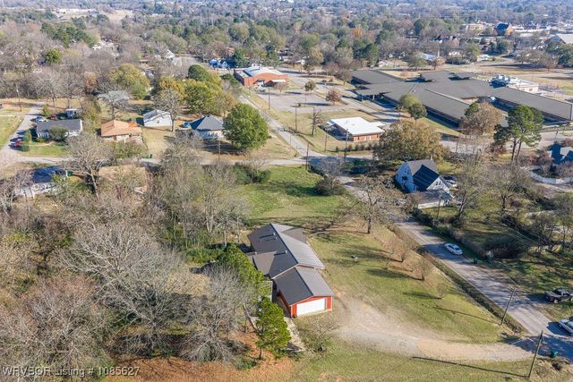 443 W 8th Street, Booneville, AR 72927