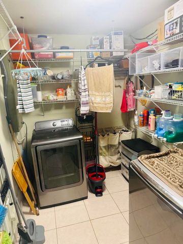 3335 10th Avenue N, Palm Springs, FL 33461