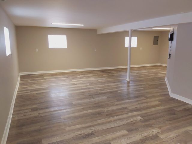 9536 S Kenneth Avenue, Oak Lawn, IL 60453