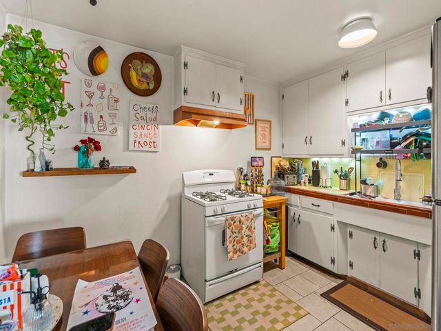 3633 37 32nd St, San Diego, CA 92104