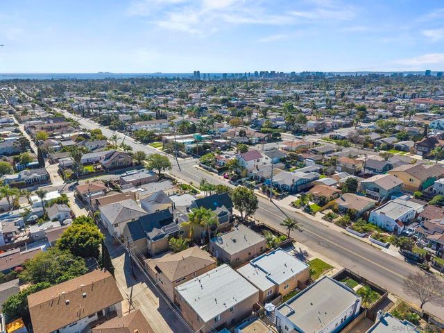 3633 37 32nd St, San Diego, CA 92104