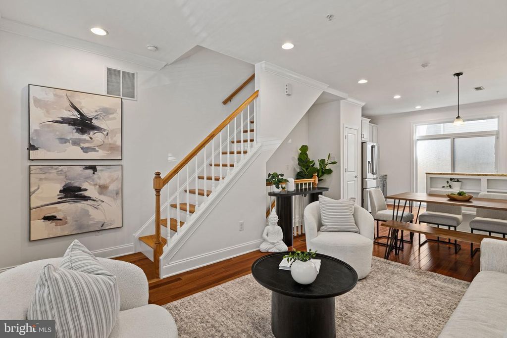 767 S CLEVELAND ST, Philadelphia, PA 19146 — photo 5