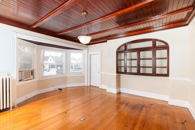 11 French St 2, Quincy, MA 02171