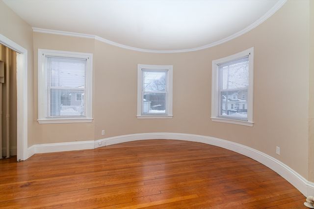 11 French St 2, Quincy, MA 02171