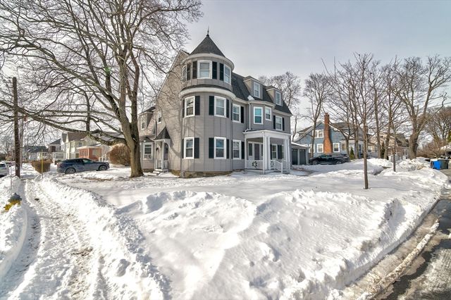 11 French St 2, Quincy, MA 02171