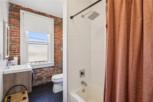 1619 Manhattan Street, Manchester, PA 15233