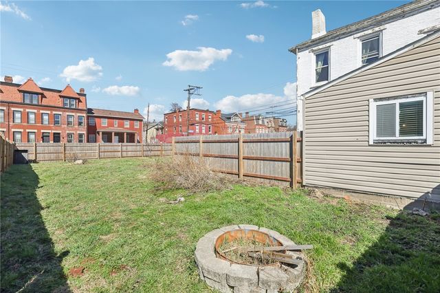 1619 Manhattan Street, Manchester, PA 15233