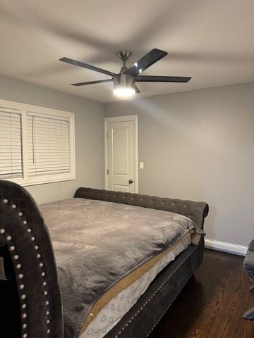 1216 W 95th Place, Chicago, IL 60643