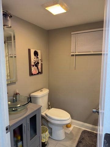 1216 W 95th Place, Chicago, IL 60643