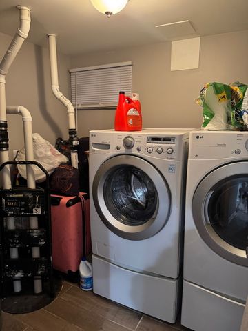 1216 W 95th Place, Chicago, IL 60643