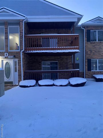 1309 Shoemaker Drive 82, Westland, MI 48185