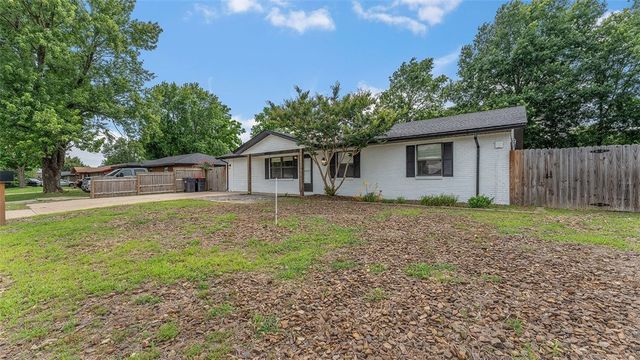1004 Joye Street, Springdale, AR 72762