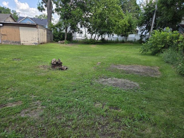 325 S Sixth STREET, Delavan, WI 53115