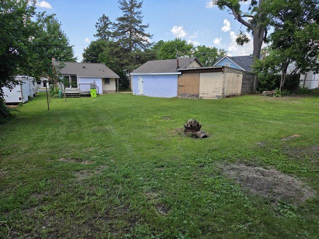 325 S Sixth STREET, Delavan, WI 53115