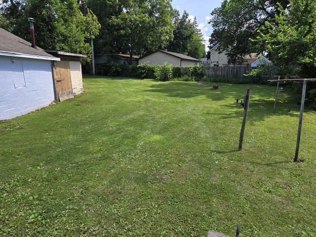 325 S Sixth STREET, Delavan, WI 53115