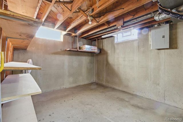 23162 Doremus Street, Saint Clair Shores, MI 48080