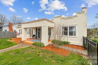 63 Washington Avenue, Asheville, NC 28804