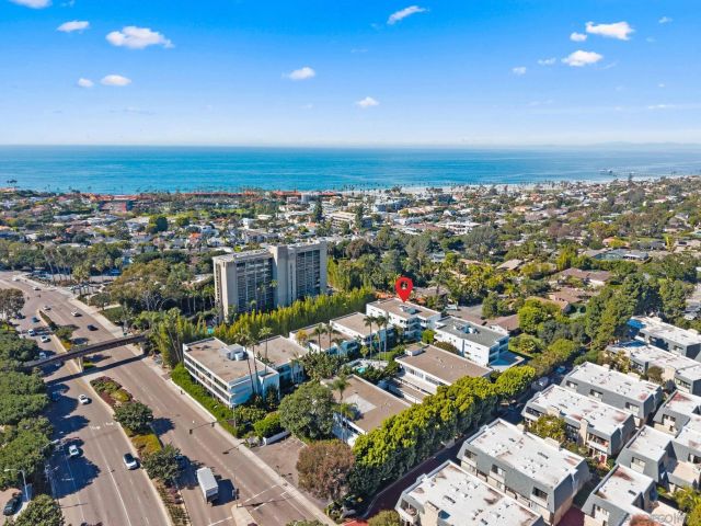 2360 Torrey Pines Rd 28, La Jolla, CA 92037