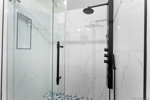 2360 Torrey Pines Rd 28, La Jolla, CA 92037