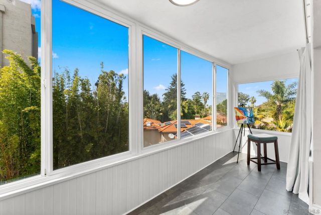 2360 Torrey Pines Rd 28, La Jolla, CA 92037