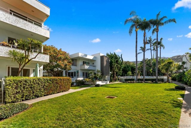 2360 Torrey Pines Rd 28, La Jolla, CA 92037