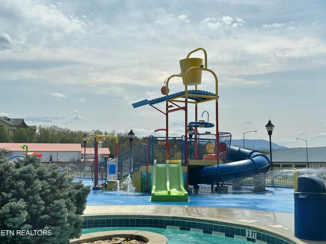 225 Collier Drive 2102, Sevierville, TN 37862