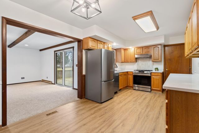 708 E Maple Street, Rensselaer, IN 47978