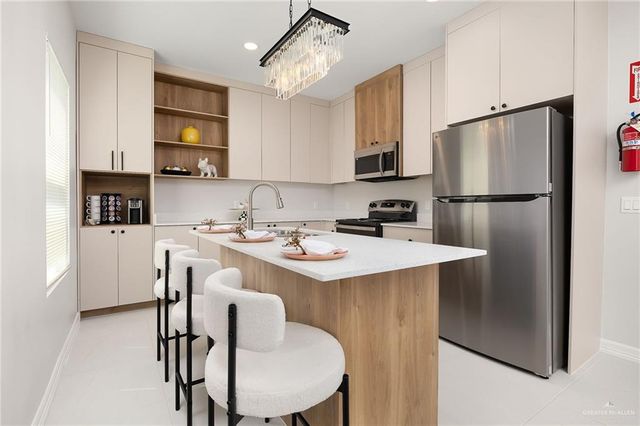 10920 N 27th Street, Mcallen, TX 78504