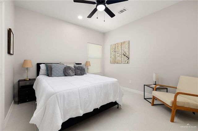 10920 N 27th Street, Mcallen, TX 78504