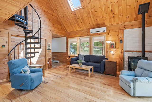 7 Smith Hill Road, Ashland, NH 03217
