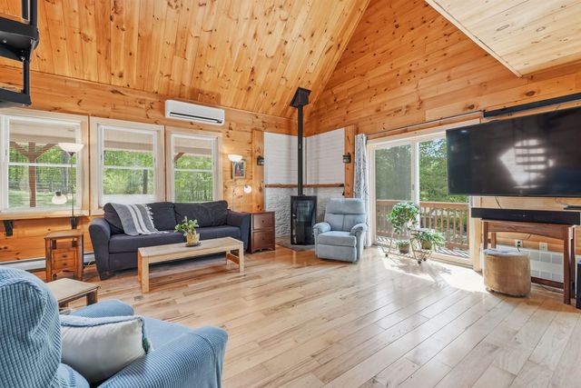 7 Smith Hill Road, Ashland, NH 03217