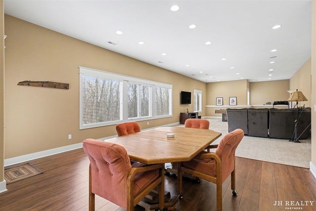 2627 Oak Highland Court, Lowell, MI 49331