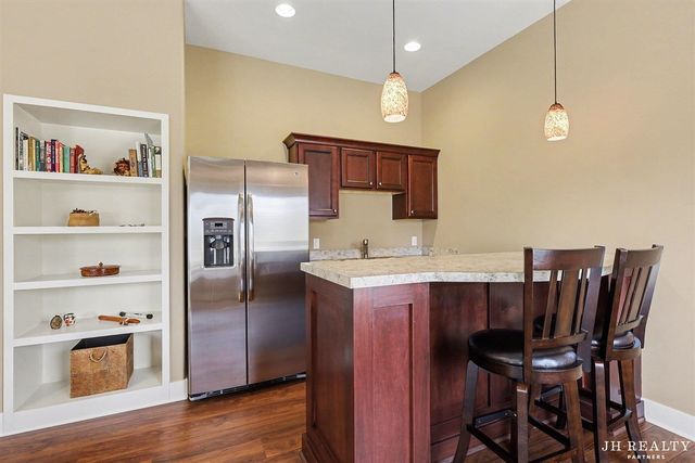 2627 Oak Highland Court, Lowell, MI 49331