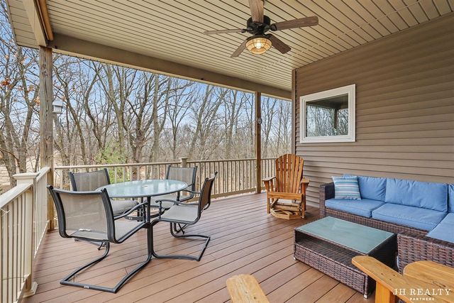 2627 Oak Highland Court, Lowell, MI 49331