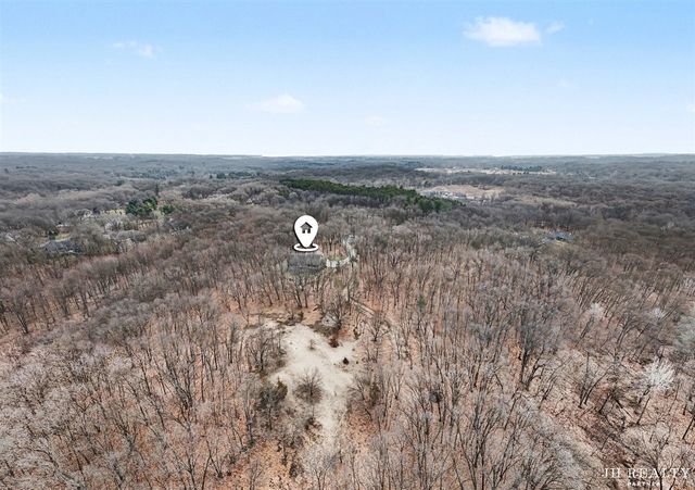 2627 Oak Highland Court, Lowell, MI 49331