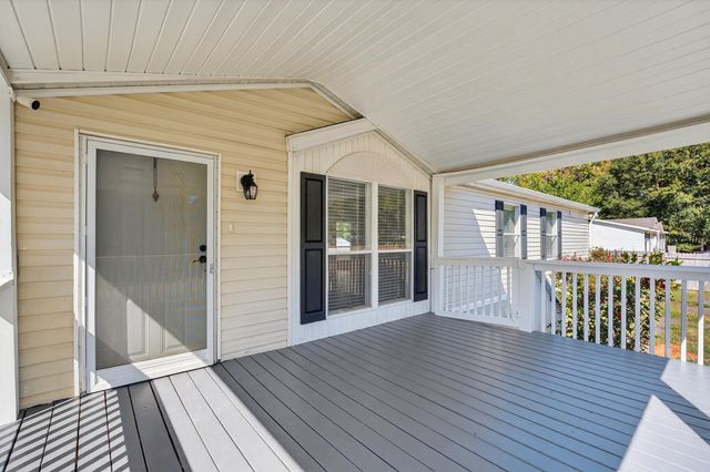 134 Harvest Moon Lane, Chesnee, SC 29323