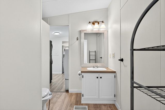 134 Harvest Moon Lane, Chesnee, SC 29323