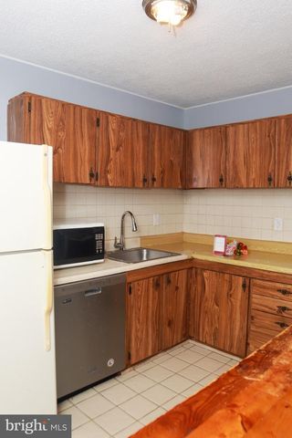 6131 FAIRWOOD AVE, Baltimore, MD 21206