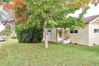 4910 Washington Avenue Se, Charleston, WV 25304