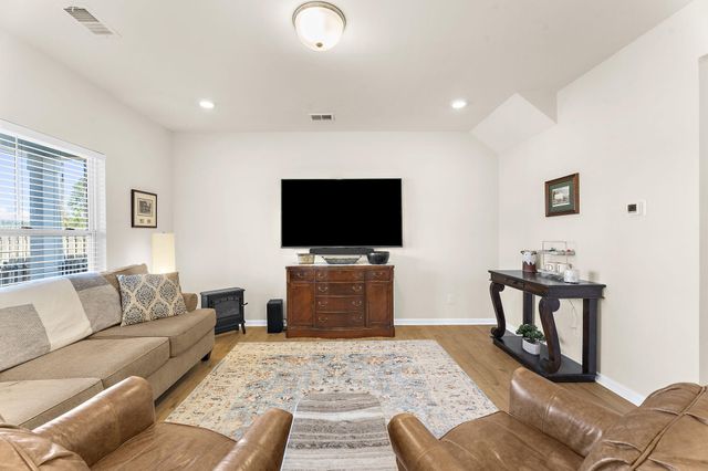 163 Surfbird Road, Summerville, SC 29486