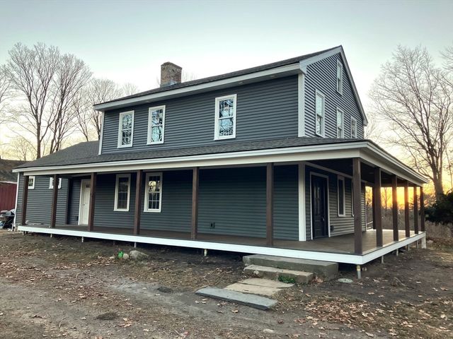 35 West St, Petersham, MA 01366