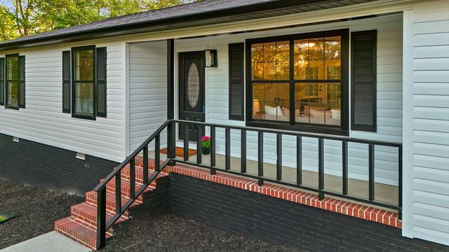 230 Rolling Meadows Drive, Ringgold, GA 30736