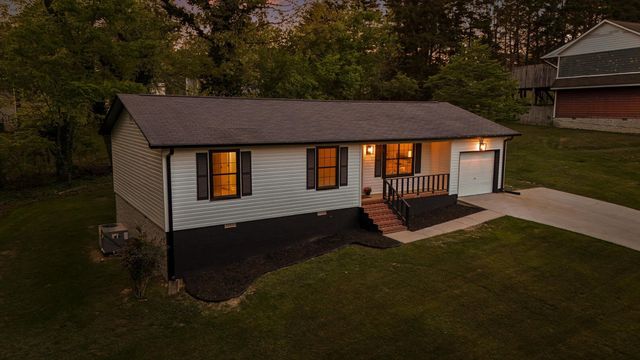 230 Rolling Meadows Drive, Ringgold, GA 30736