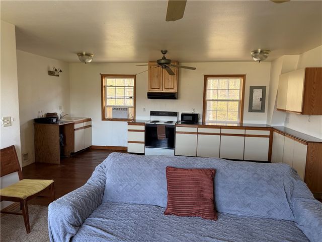 21521 Hammon Road, Elkins, AR 72727