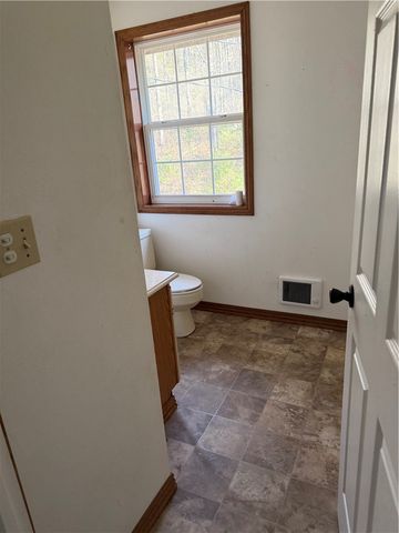 21521 Hammon Road, Elkins, AR 72727