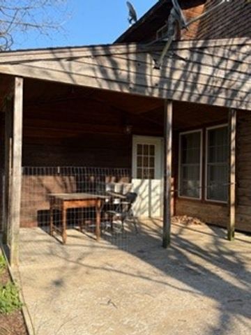 21521 Hammon Road, Elkins, AR 72727