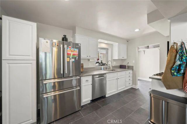 300 E Adams Street East, Long Beach, CA 90805
