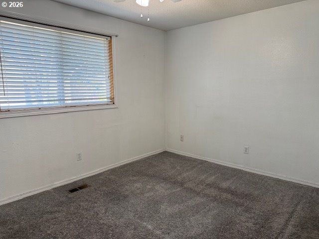 14545 Se CENTER St, Portland, OR 97236