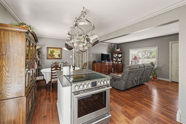3472 Esson Drive, Grand Blanc, MI 48439